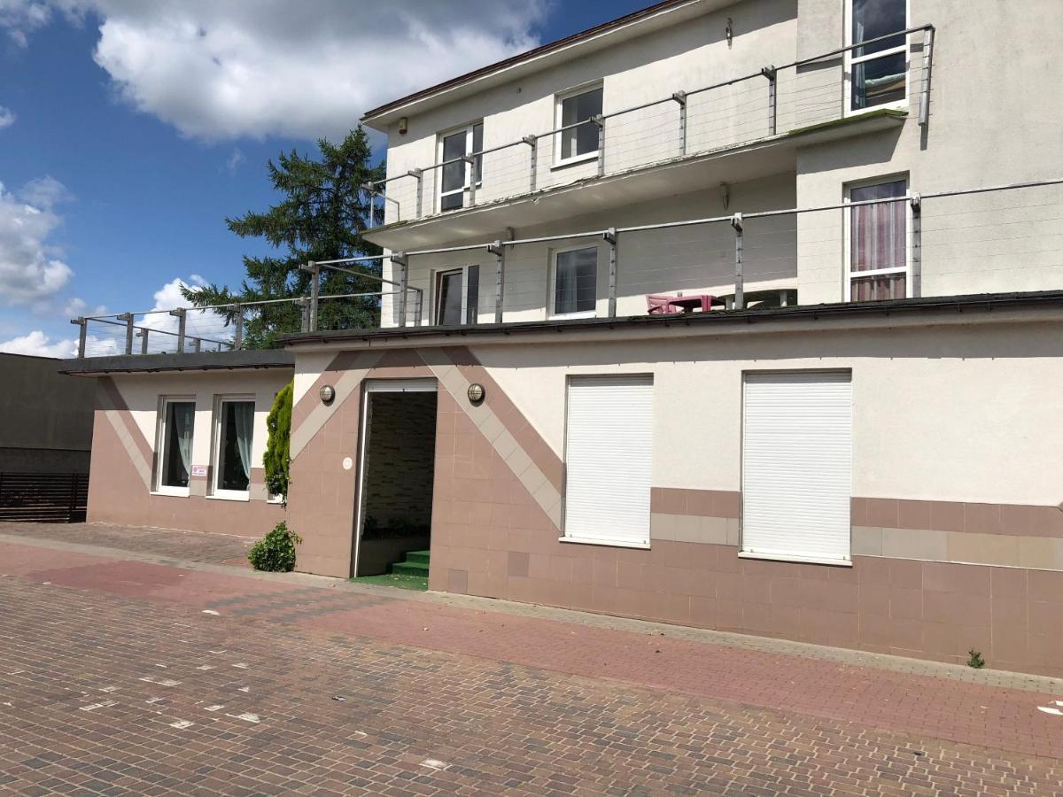 Turysta Hotell Charzykowy Eksteriør bilde